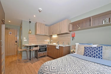 1 bed studio, Fontenoy Street, City Centre, Liverpool, L32AL - Image 1